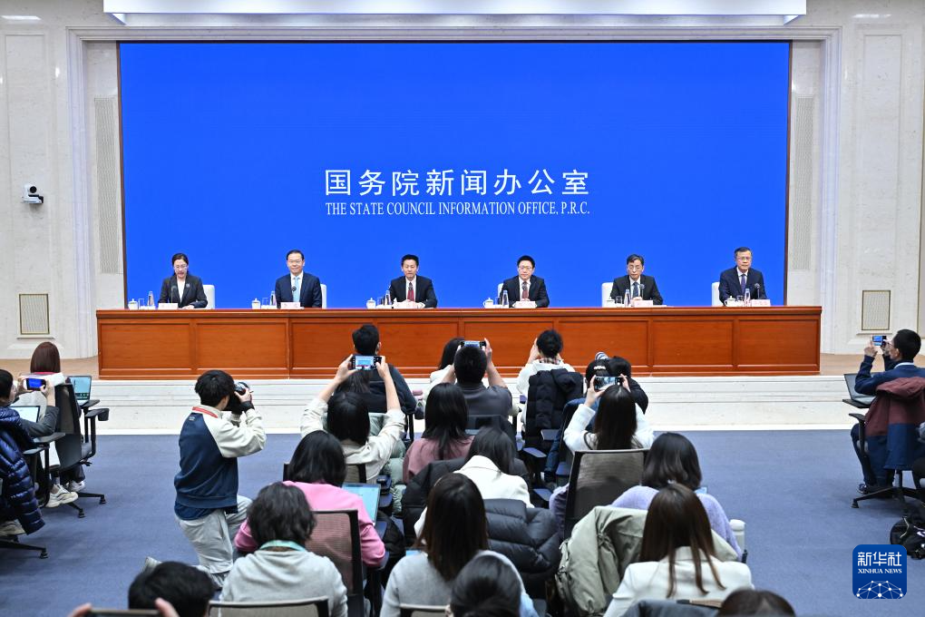 长投”——五部门详解中长期资金入市方案冰球突破技巧打通卡点堵点 推动“长钱(图1)